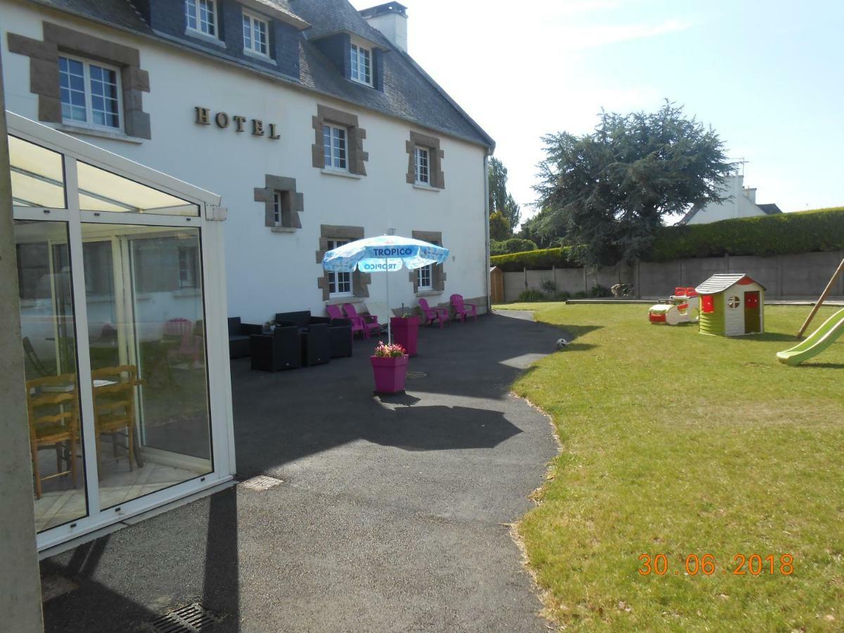 Le Relais Des Primeurs Logis Hotel Taulé Exterior photo